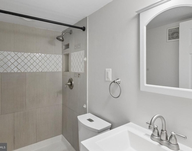 5027 11th Street Ne - Photo Thumbnail 44