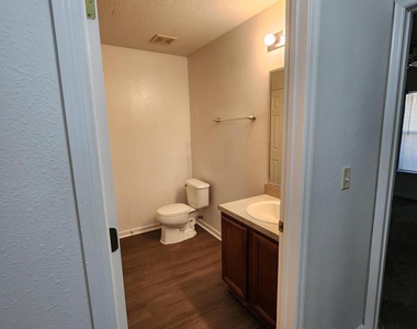 9032 Redtail Drive - Photo Thumbnail 11