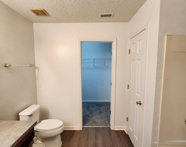 9032 Redtail Drive - Photo Thumbnail 28