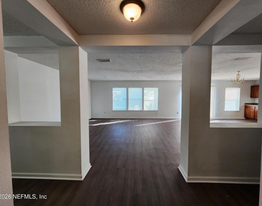 9032 Redtail Drive - Photo Thumbnail 4