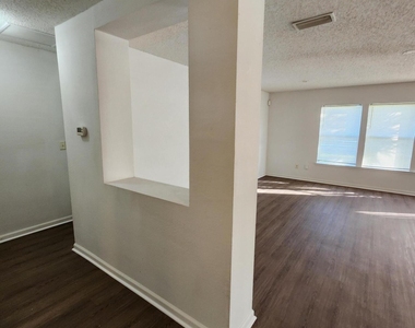 9032 Redtail Drive - Photo Thumbnail 24
