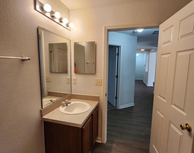 9032 Redtail Drive - Photo Thumbnail 13