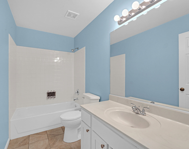 14030 Danbury Drive - Photo Thumbnail 13
