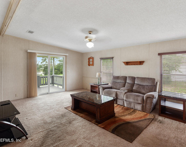 100 Mangels Drive - Photo Thumbnail 10