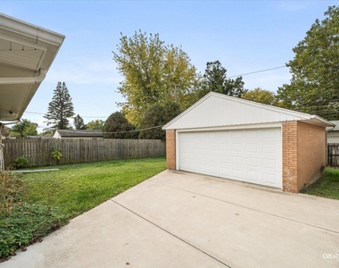 319 S Buell Avenue - Photo Thumbnail 13