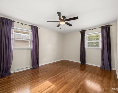 319 S Buell Avenue - Photo Thumbnail 9