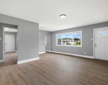 1278 Burnham Avenue - Photo Thumbnail 4