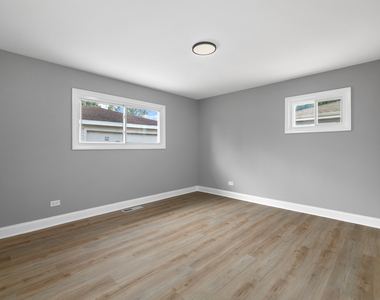 1278 Burnham Avenue - Photo Thumbnail 11
