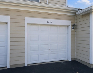 633 W Streamwood Boulevard - Photo Thumbnail 16