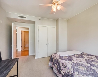 340 E Randolph Street - Photo Thumbnail 17