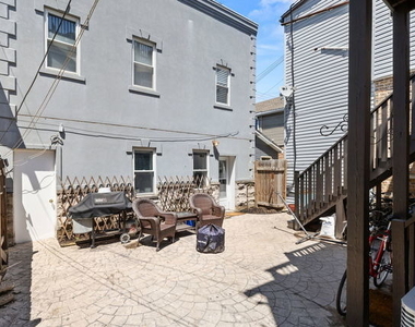 2122 W Huron Street - Photo Thumbnail 22
