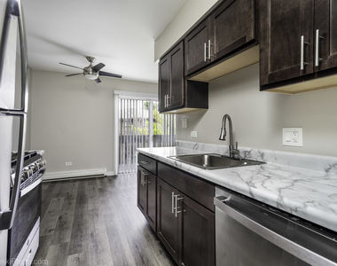 1305 E Turtle Creek Circle - Photo Thumbnail 5