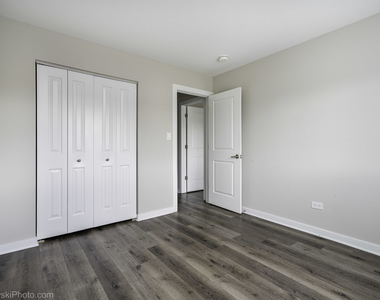 1305 E Turtle Creek Circle - Photo Thumbnail 14