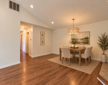 1228 Bradwell Lane - Photo Thumbnail 4
