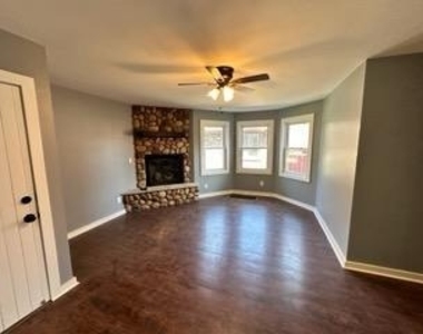 18017 Gottschalk Avenue - Photo Thumbnail 33