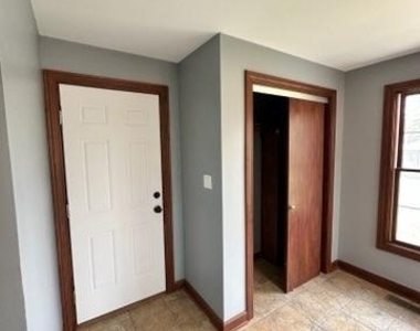 18017 Gottschalk Avenue - Photo Thumbnail 30