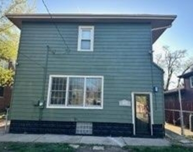 18017 Gottschalk Avenue - Photo Thumbnail 20
