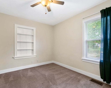 707 Mchenry Avenue - Photo Thumbnail 13