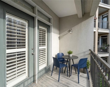 390 17th Street Nw - Photo Thumbnail 12