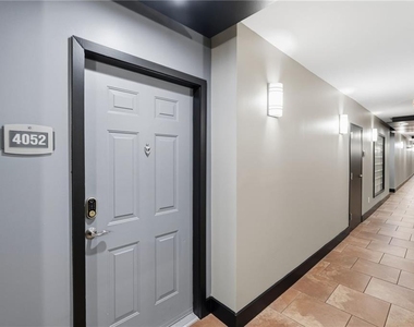 390 17th Street Nw - Photo Thumbnail 23