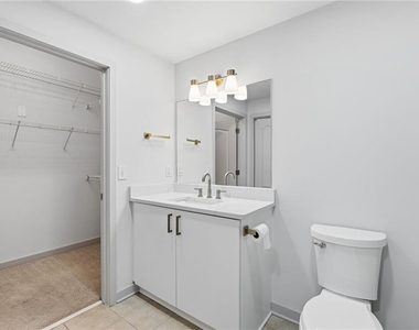 390 17th Street Nw - Photo Thumbnail 41