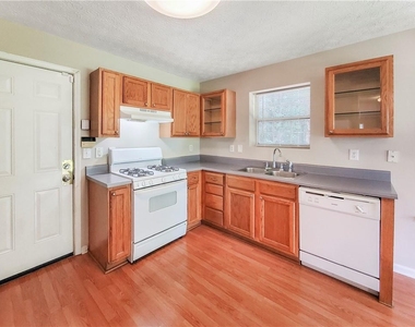 6980 Chasewater Lane - Photo Thumbnail 12