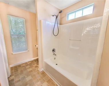 6980 Chasewater Lane - Photo Thumbnail 31