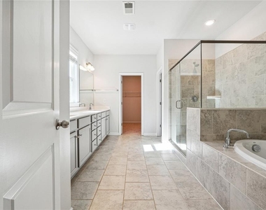 3524 Creek Hollow - Photo Thumbnail 20