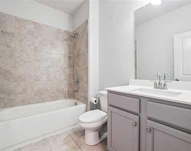 3524 Creek Hollow - Photo Thumbnail 32