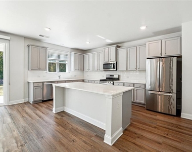 3524 Creek Hollow - Photo Thumbnail 8