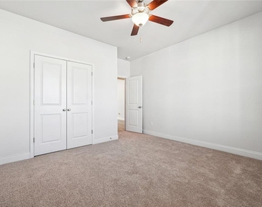 3524 Creek Hollow - Photo Thumbnail 31