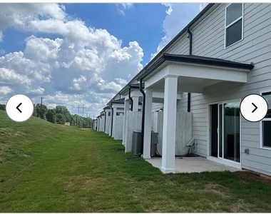 1692 Villageside Court - Photo Thumbnail 1