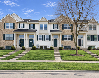 14527 Patriot Square Drive E - Photo Thumbnail 1