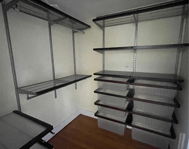 373 Moreland Avenue Ne - Photo Thumbnail 7