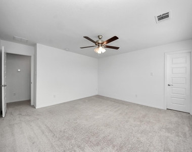 32418 Fly Fish Way - Photo Thumbnail 36