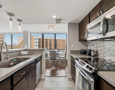 3525 Sage Road - Photo Thumbnail 4