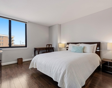 3525 Sage Road - Photo Thumbnail 7