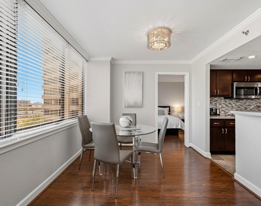 3525 Sage Road - Photo Thumbnail 3