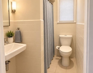 59 Farnham - Photo Thumbnail 2