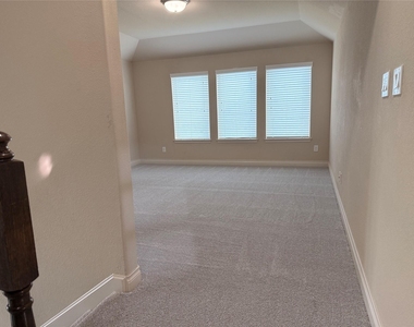 3623 Long Flower Court - Photo Thumbnail 25