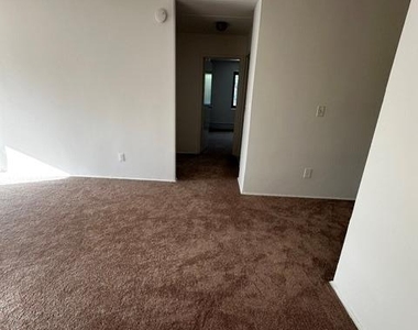 77 Prospect - Photo Thumbnail 4