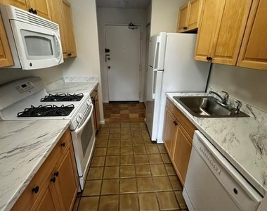 873 Main - Photo Thumbnail 5