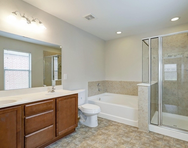 22418 Bellwick Ridge Lane - Photo Thumbnail 4
