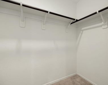 27130 Breakaway Lane - Photo Thumbnail 8