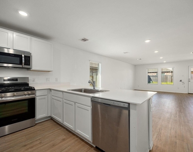 27130 Breakaway Lane - Photo Thumbnail 4