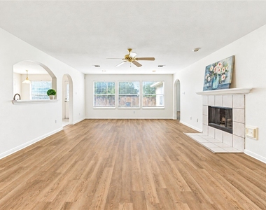 1307 S Teal Estates Circle - Photo Thumbnail 5