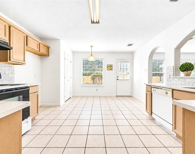 1307 S Teal Estates Circle - Photo Thumbnail 11