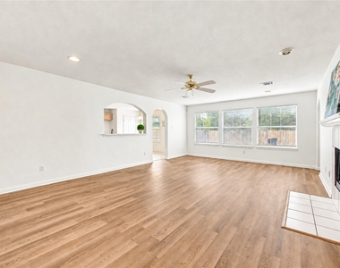 1307 S Teal Estates Circle - Photo Thumbnail 6