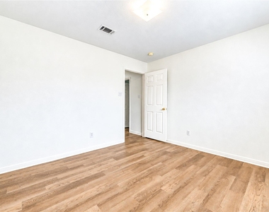 1307 S Teal Estates Circle - Photo Thumbnail 36