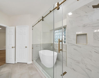 11927 Canyon Mills Drive - Photo Thumbnail 10